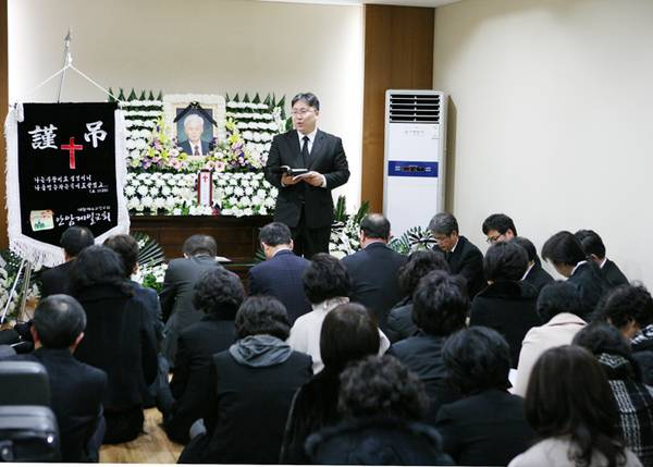 경조부 위로예배