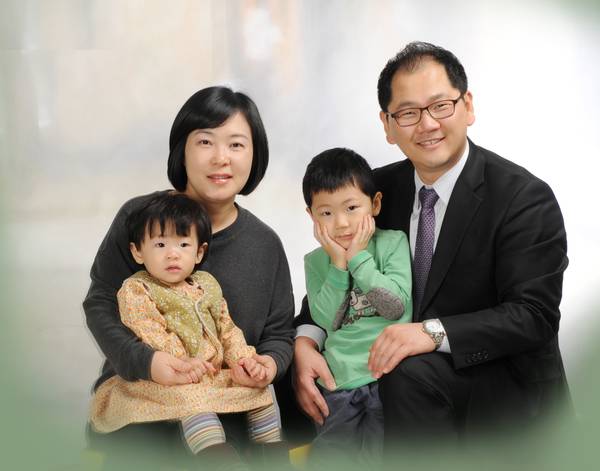 부목사 가족사진