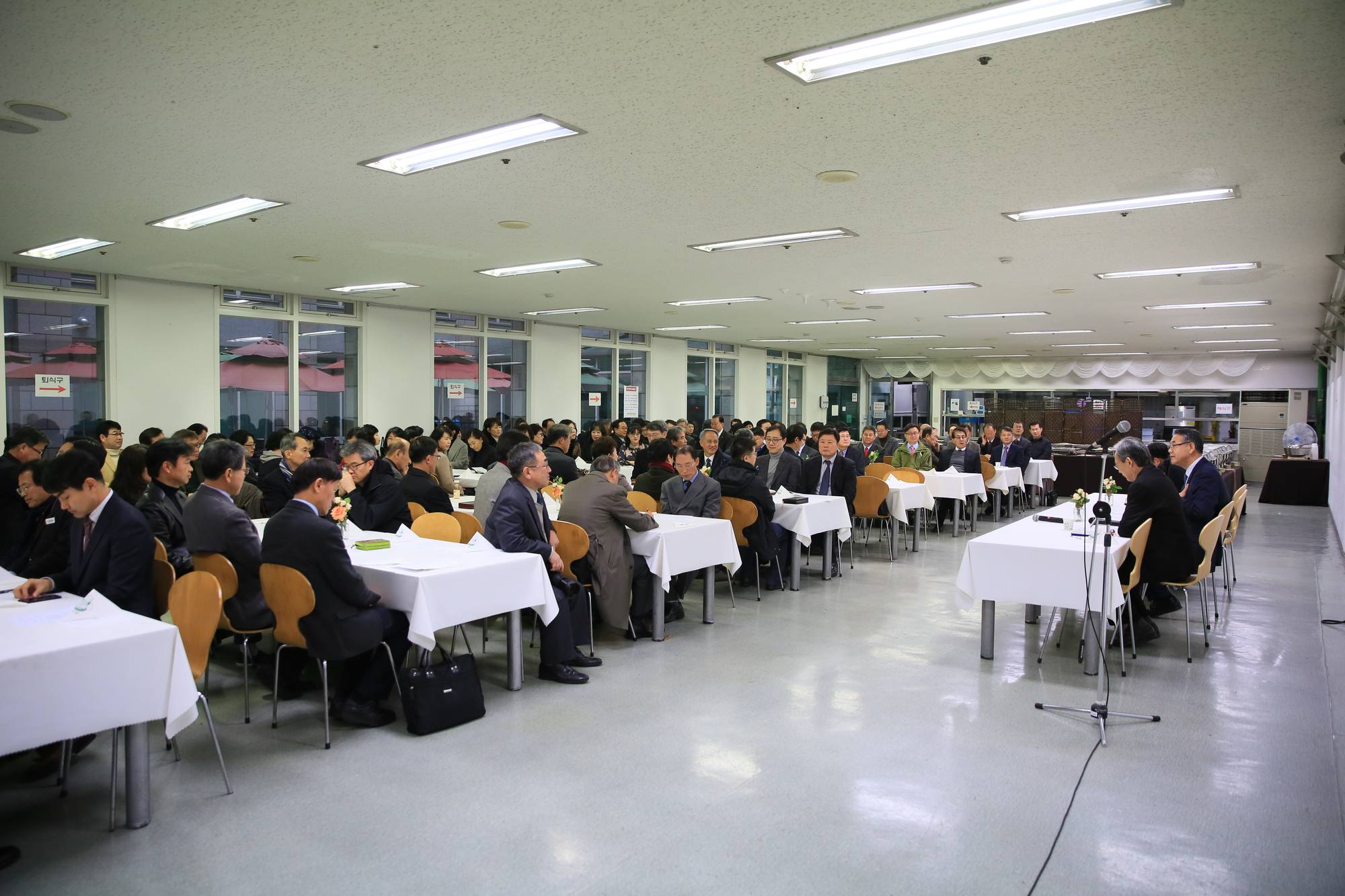 김화수 담임목사