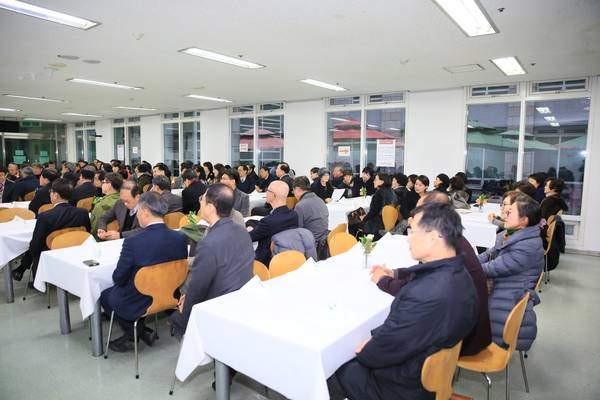 김화수 담임목사