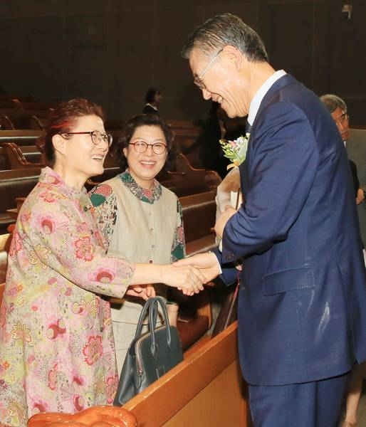 김화수 담임목사 위임예식