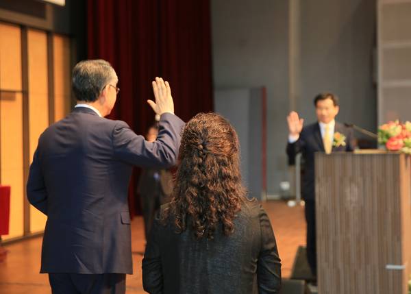 김화수 담임목사 위임예식