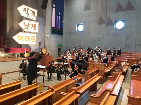성탄가족예배 장식+샬롬찬양대
