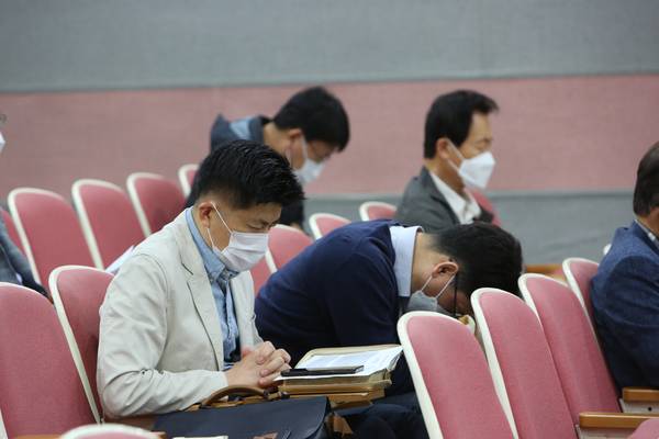 블레싱 남성 기도모임