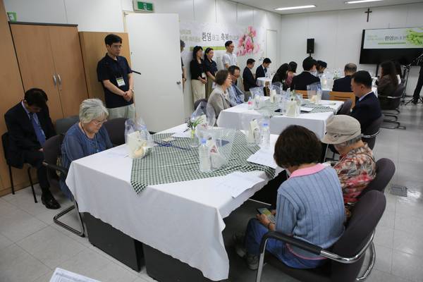 새가족환영회